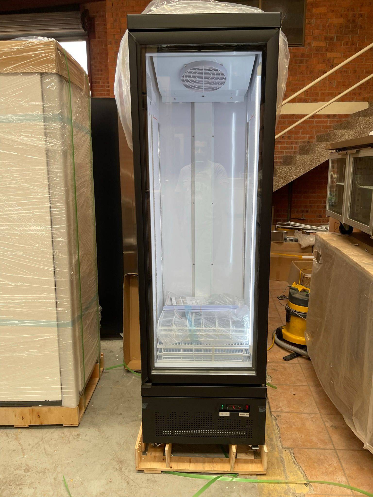 Commercial Display Single Door Freezer